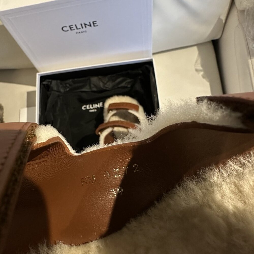 NEW Celine Leo Scratch Sandal Shearling Fur Tan Logo Strap Platform Flat 39 - Picture 10 of 11